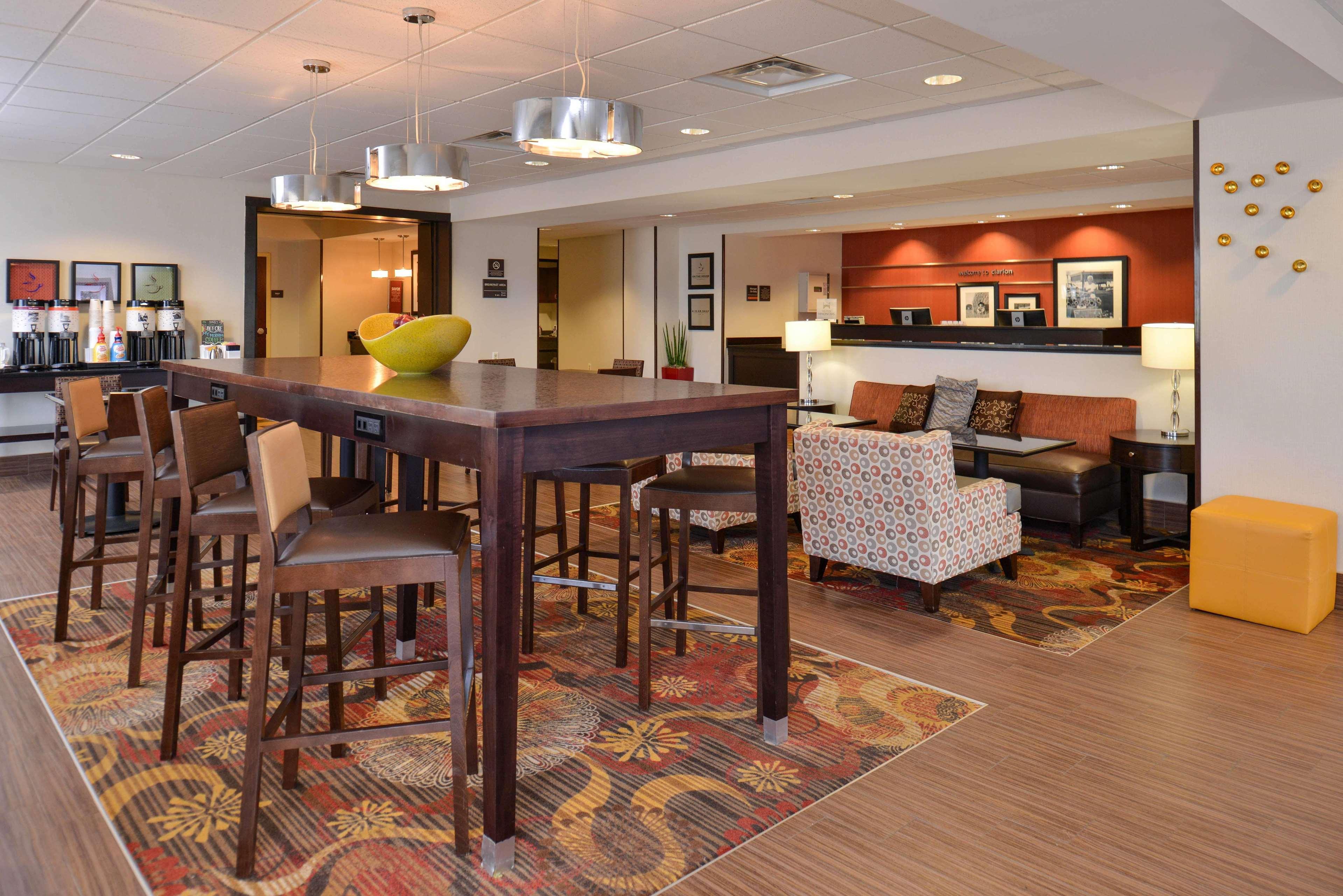 Hampton Inn Clarion Εξωτερικό φωτογραφία
