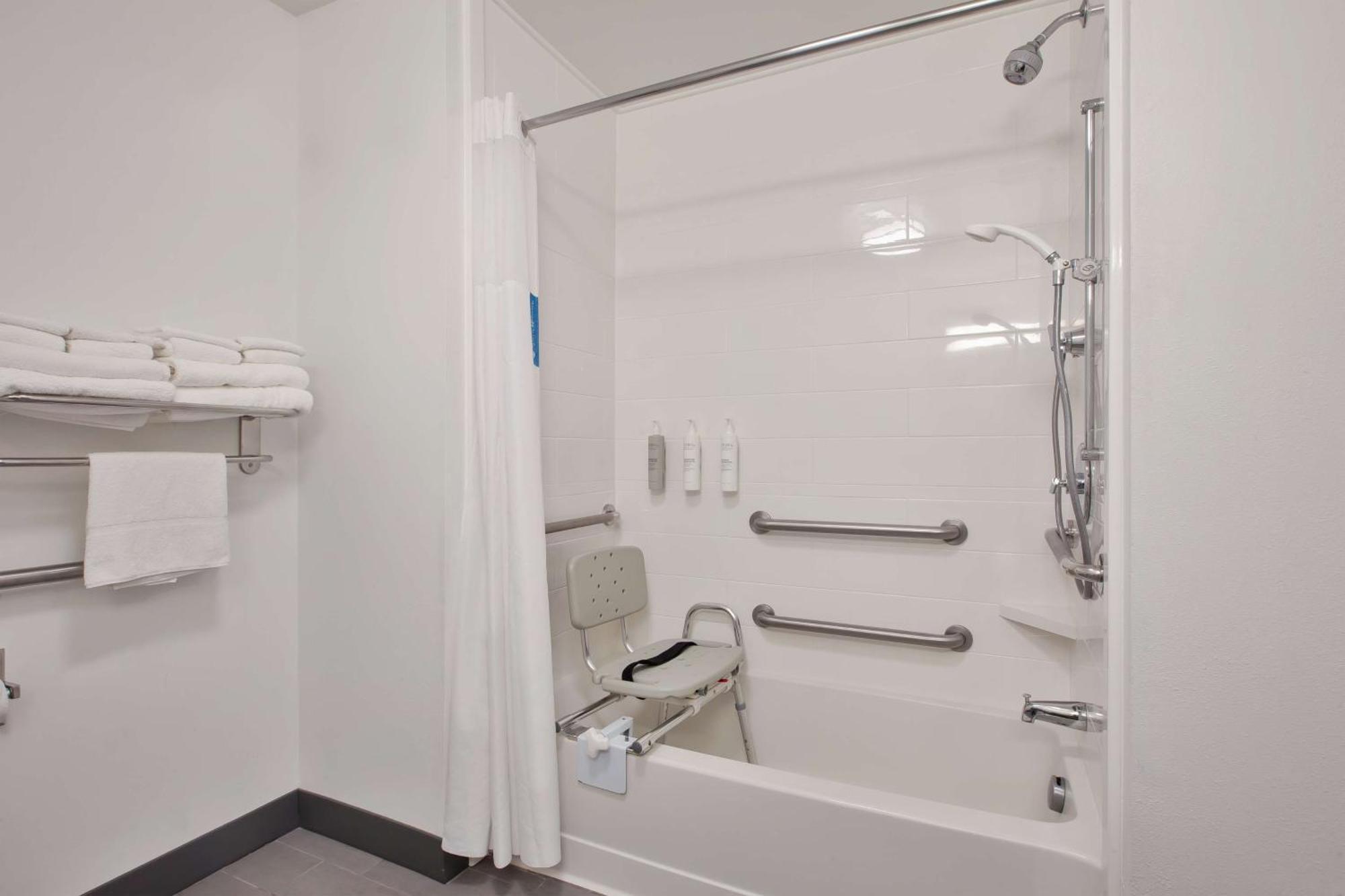 Hampton Inn Clarion Εξωτερικό φωτογραφία