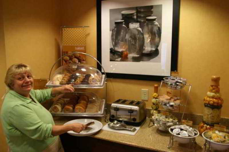 Hampton Inn Clarion Εστιατόριο φωτογραφία